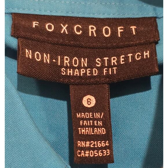 Foxcroft Button Down No Iron Stretch Blouse in Turquoise – EUC Size 6 - Picture 3 of 3